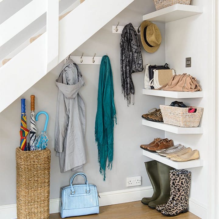 trang tri khong gian duoi gam cau thang (18)