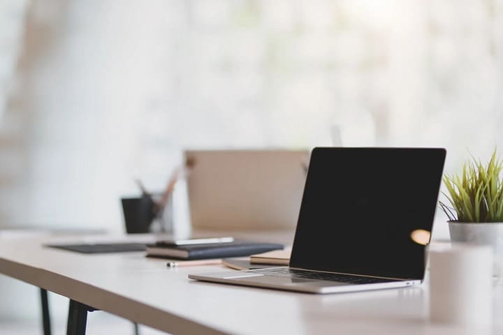 trang tri ban lam viec (2)